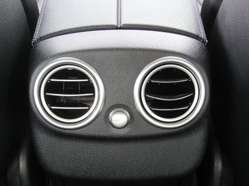 Used 2020 Mercedes-Benz C 300 Sedan w/ Premium Package image 31