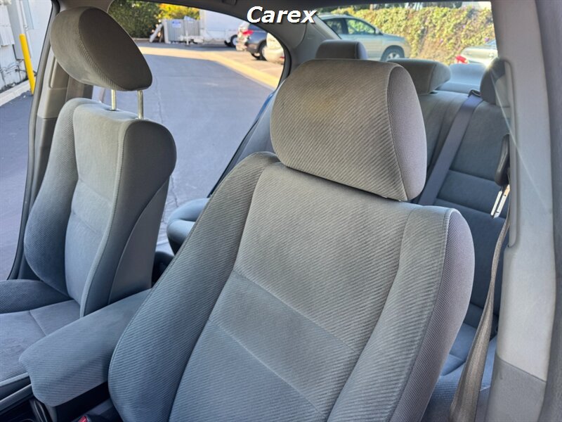 Used 2010 Honda Civic LX image 13