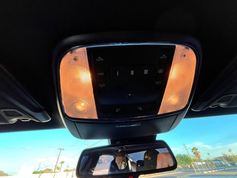 Used 2018 Chrysler 300 S w/ Safetytec Plus Group image 13