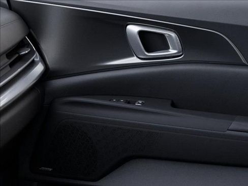 New 2025 Kia Carnival SX Prestige FWD image 25