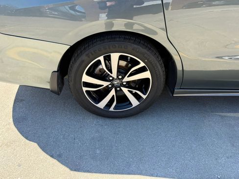 Used 2020 Honda Odyssey Elite image 57