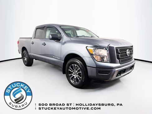 Used 2022 Nissan Titan SV w/ Accessory Utility Package image 1