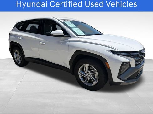 Certified 2026 Hyundai Tucson SE FWD image 8