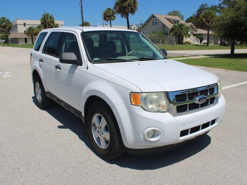 Used 2012 Ford Escape XLS FWD image 32