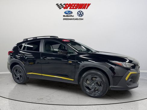 Used 2024 Subaru Crosstrek 2.5i Sport w/ Popular Package #3A AWD/4WD image 3