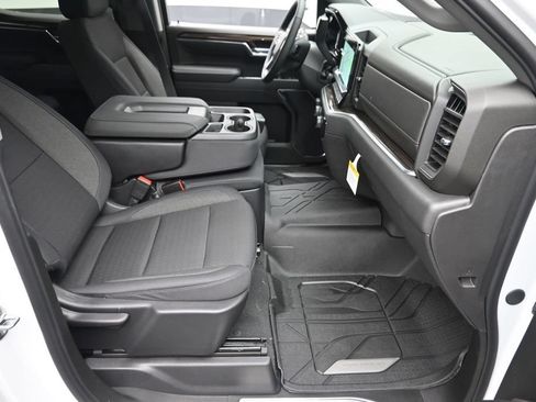New 2026 Chevrolet Silverado 1500 LT w/ All Star Edition Plus AWD/4WD image 9