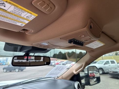 Used 2022 Ford F250 Lariat w/ Lariat Ultimate Package image 28