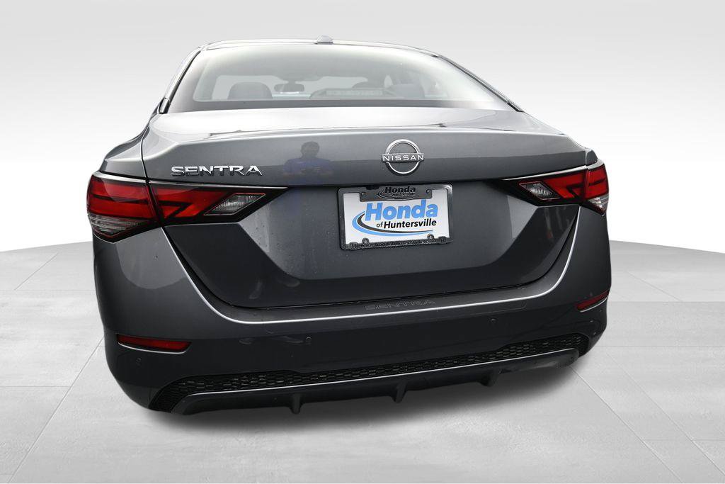 Used 2025 Nissan Sentra SV FWD image 14