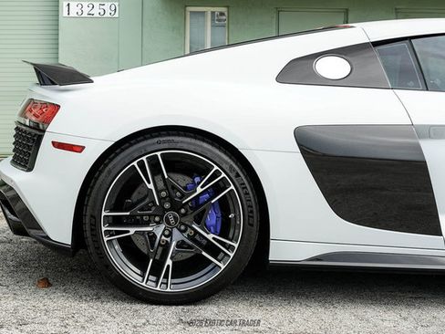 Used 2023 Audi R8 V10 performance AWD/4WD image 10