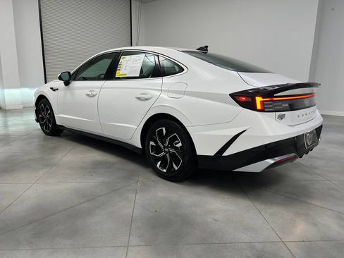 Used 2025 Hyundai Sonata SEL FWD image 6