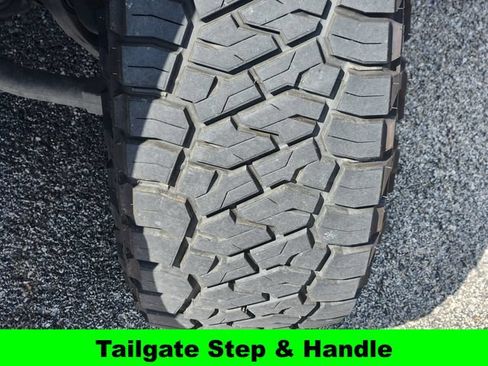 Used 2024 Ford F250 Lariat w/ Sport Appearance Package AWD/4WD image 10