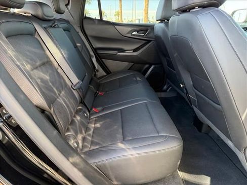 Certified 2025 Chevrolet Equinox LT w/ Convenience Package II AWD/4WD image 10