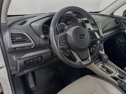 Used 2022 Subaru Forester Premium AWD/4WD image 9