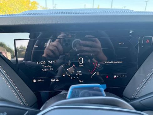 New 2026 GMC Yukon XL AT4 w/ AT4 Premium Plus Package AWD/4WD image 18