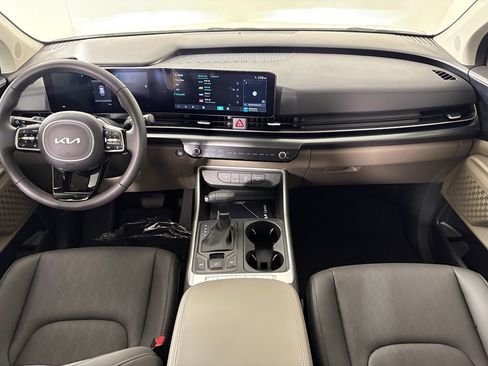 New 2026 Kia Carnival FWD image 34