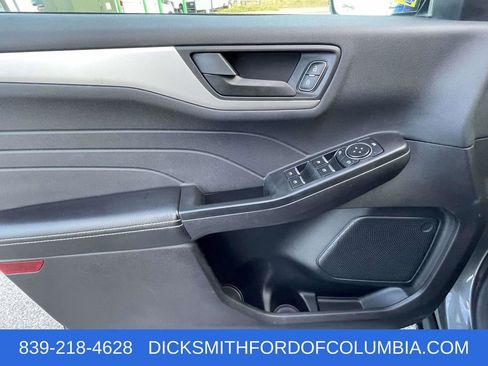 Certified 2022 Ford Escape SE w/ Convenience Package image 16