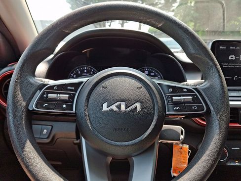 Used 2023 Kia Forte LXS FWD image 16
