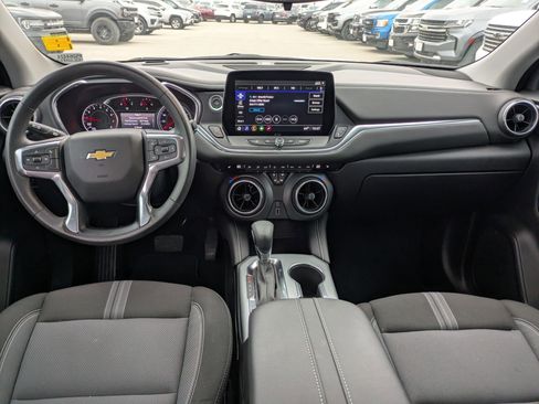 Certified 2024 Chevrolet Blazer LT w/ Driver Confidence Package image 15