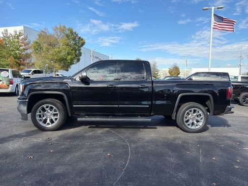 Used 2017 GMC Sierra 1500 SLT w/ SLT Premium Package image 10