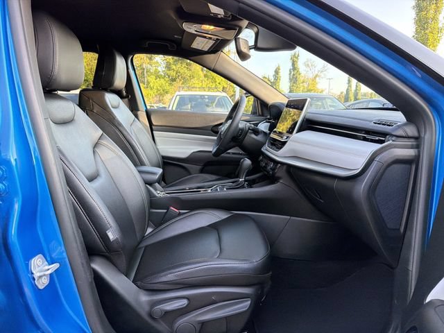 Used 2025 Jeep Compass Limited AWD/4WD image 14