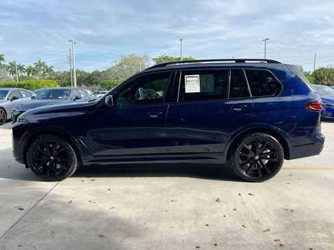 Used 2026 BMW X7 xDrive40i w/ M Sport Package AWD/4WD image 4