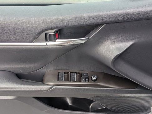 Used 2024 Toyota Camry XSE FWD image 17