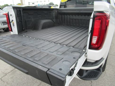 Used 2023 GMC Sierra 1500 Denali w/ Denali Reserve Package AWD/4WD image 37