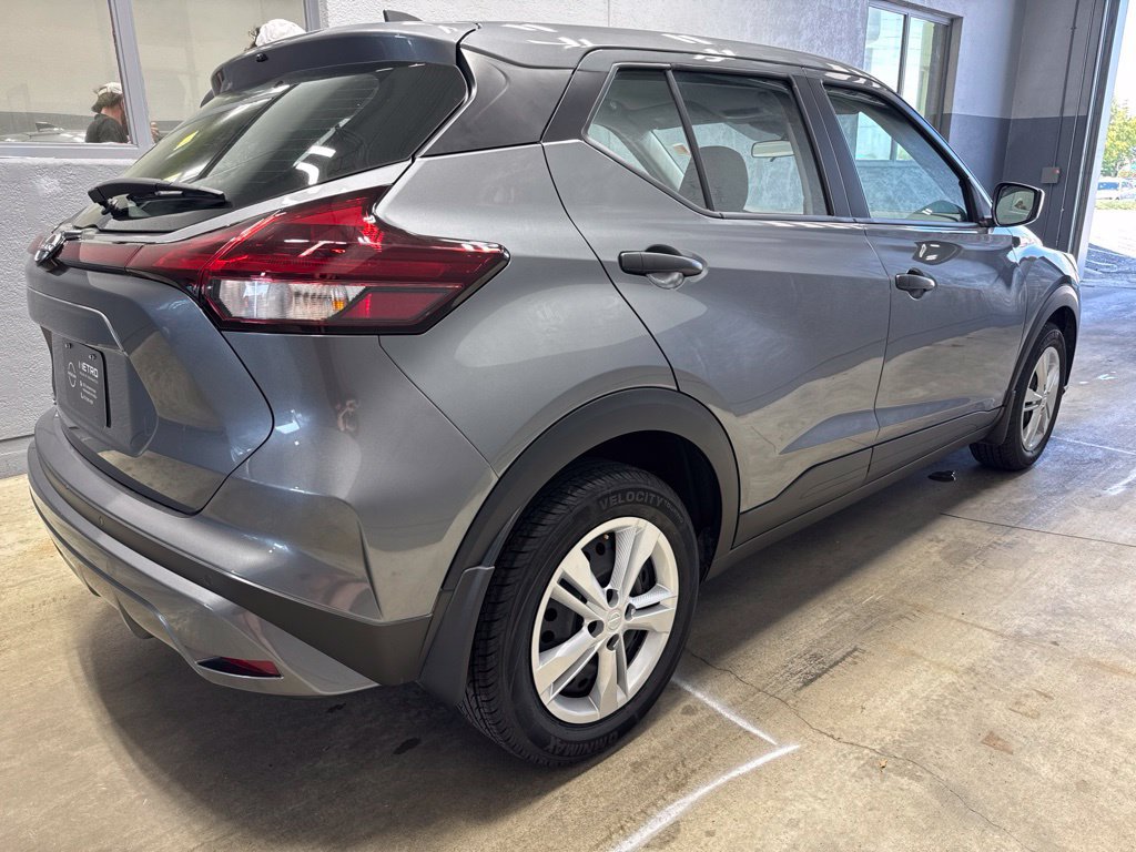 Used 2025 Nissan Kicks Play S FWD image 7