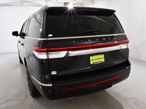 Used 2024 Lincoln Navigator L Reserve AWD/4WD image 14
