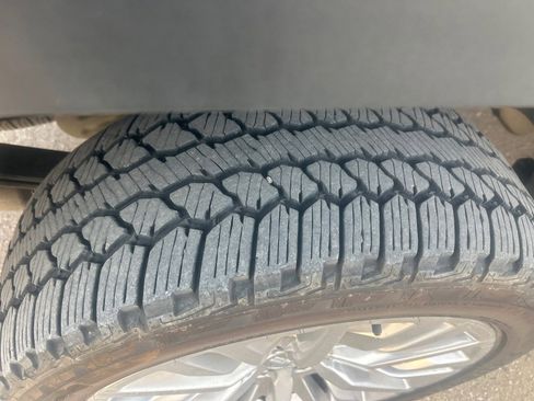 Used 2019 GMC Sierra 1500 Denali image 9