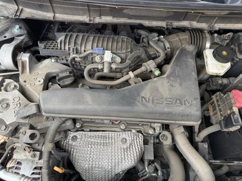 Used 2015 Nissan Rogue SV AWD/4WD image 22