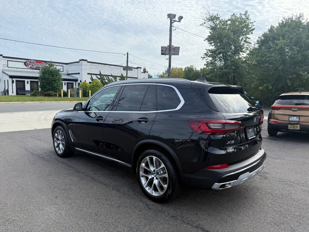 Used 2022 BMW X5 xDrive40i AWD/4WD image 6