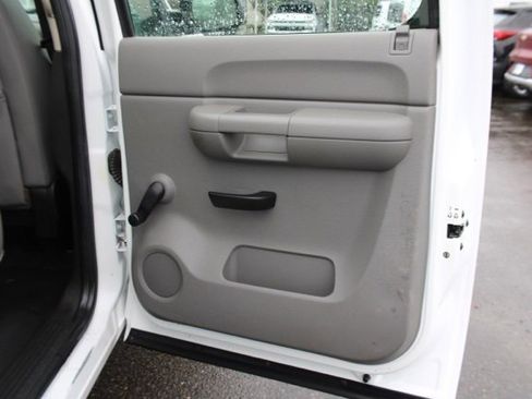 Used 2008 Chevrolet Silverado 3500 W/T image 22