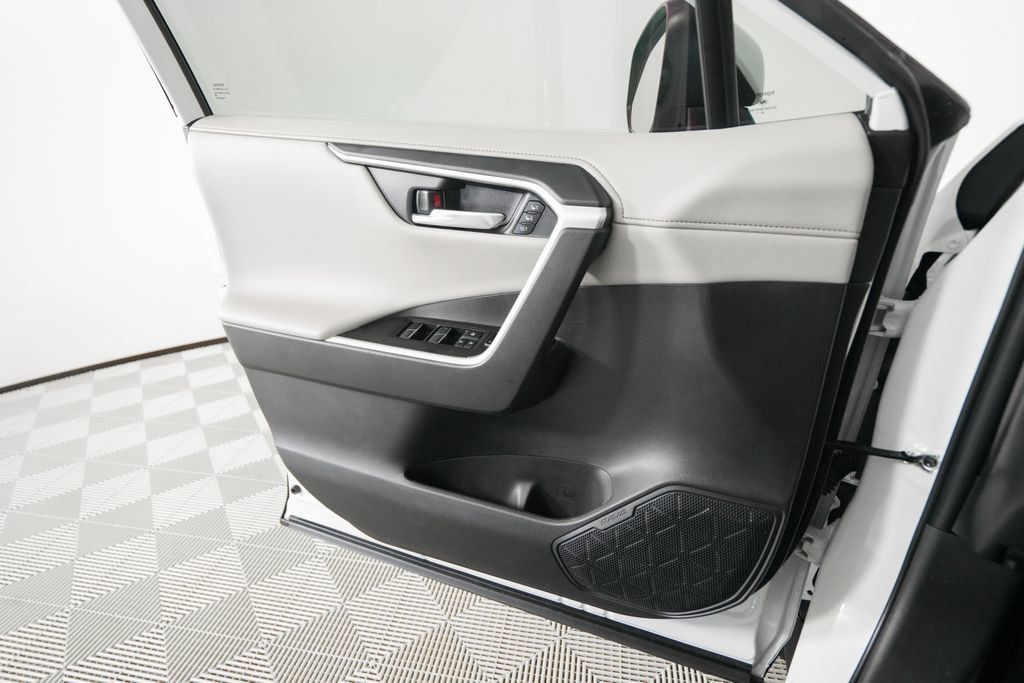 Used 2025 Toyota RAV4 Limited w/ Weather Package FWD image 12