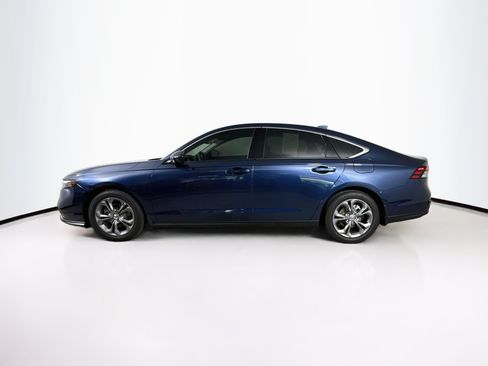 Certified 2023 Honda Accord EX image 7