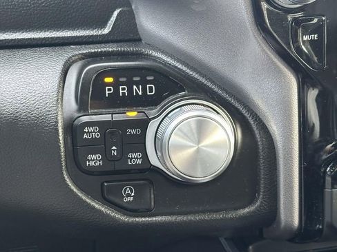 Used 2023 RAM 1500 Laramie AWD/4WD image 16