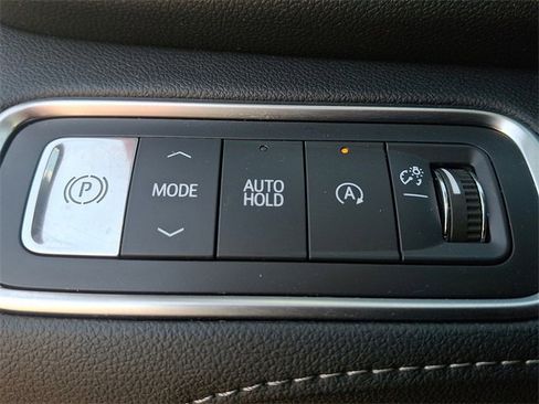 Used 2025 Buick Enclave Sport Touring w/ Super Cruise Package image 26