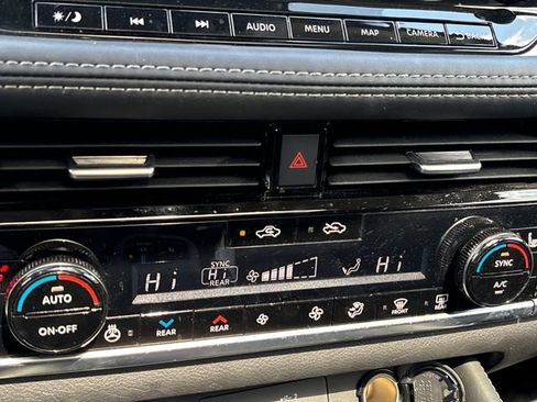 Certified 2023 Nissan Rogue SL w/ SL Premium Package image 18