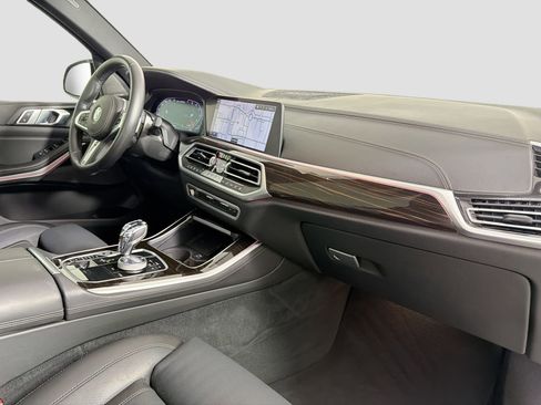 Certified 2023 BMW X5 M50i w/ Executive Package image 31