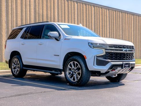 Used 2021 Chevrolet Tahoe Z71 w/ Z71 Off-Road Package AWD/4WD image 2