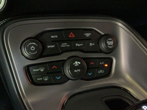 Used 2023 Dodge Challenger GT RWD image 17
