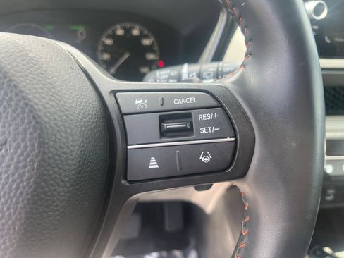 Used 2025 Honda CR-V Sport-L image 14