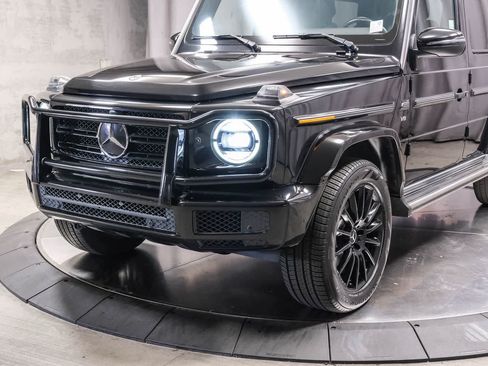 Used 2022 Mercedes-Benz G 550 image 11