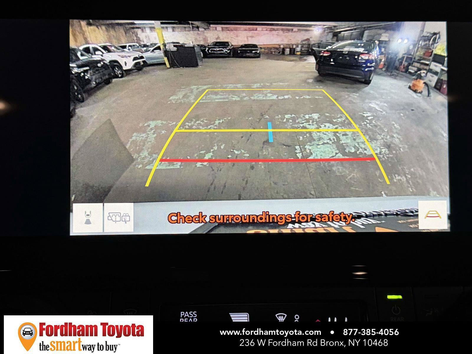 Used 2026 Toyota Grand Highlander AWD image 27