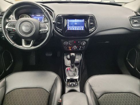 Used 2021 Jeep Compass Latitude w/ Sun and Sound Group AWD/4WD image 22