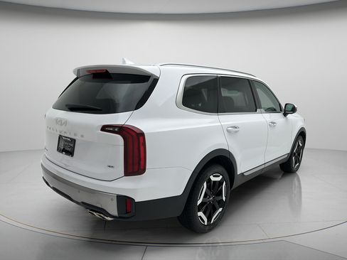 Used 2025 Kia Telluride S AWD/4WD image 5
