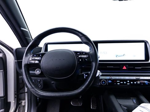 Used 2023 Hyundai Ioniq 6 Limited RWD image 5