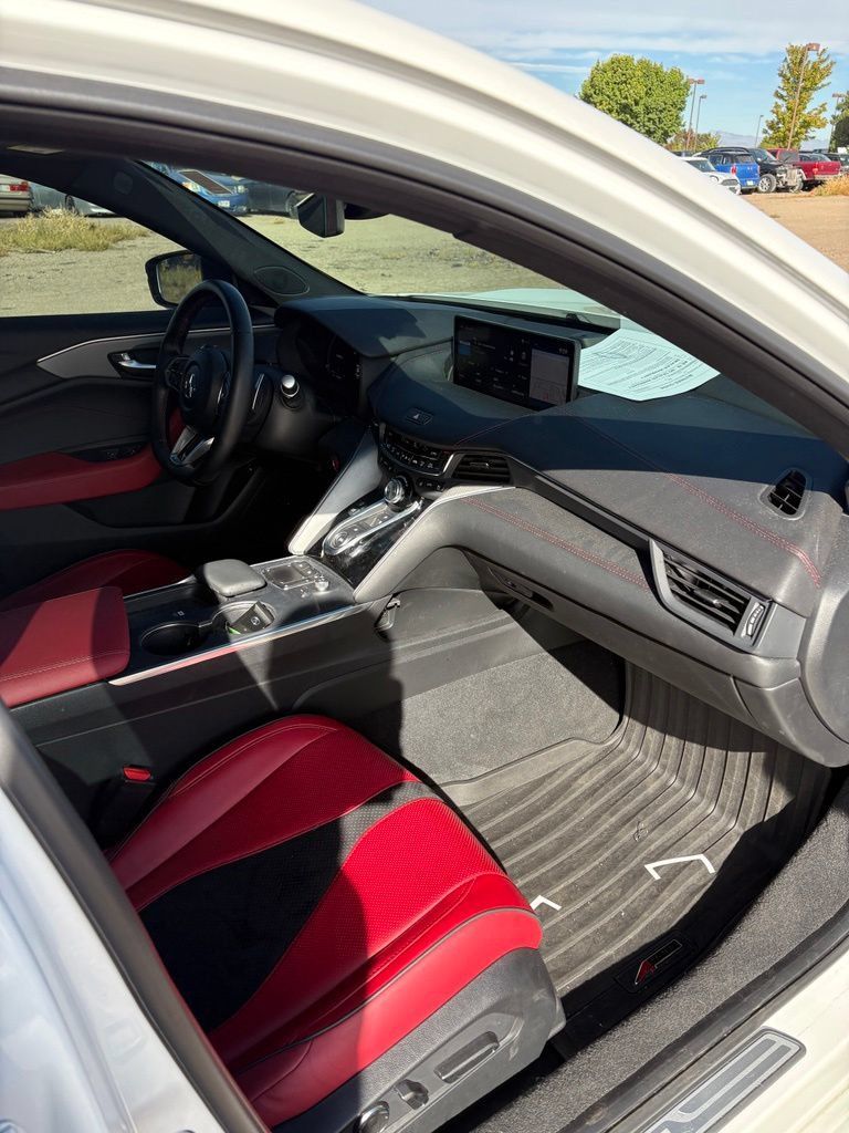 Used 2025 Acura TLX w/ A-SPEC Package AWD/4WD image 11