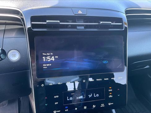 Used 2023 Hyundai Santa Cruz SEL Premium image 26