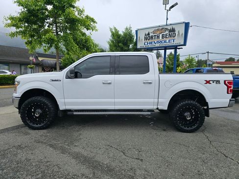 Used 2019 Ford F150 XLT w/ Equipment Group 301A Mid AWD/4WD image 8